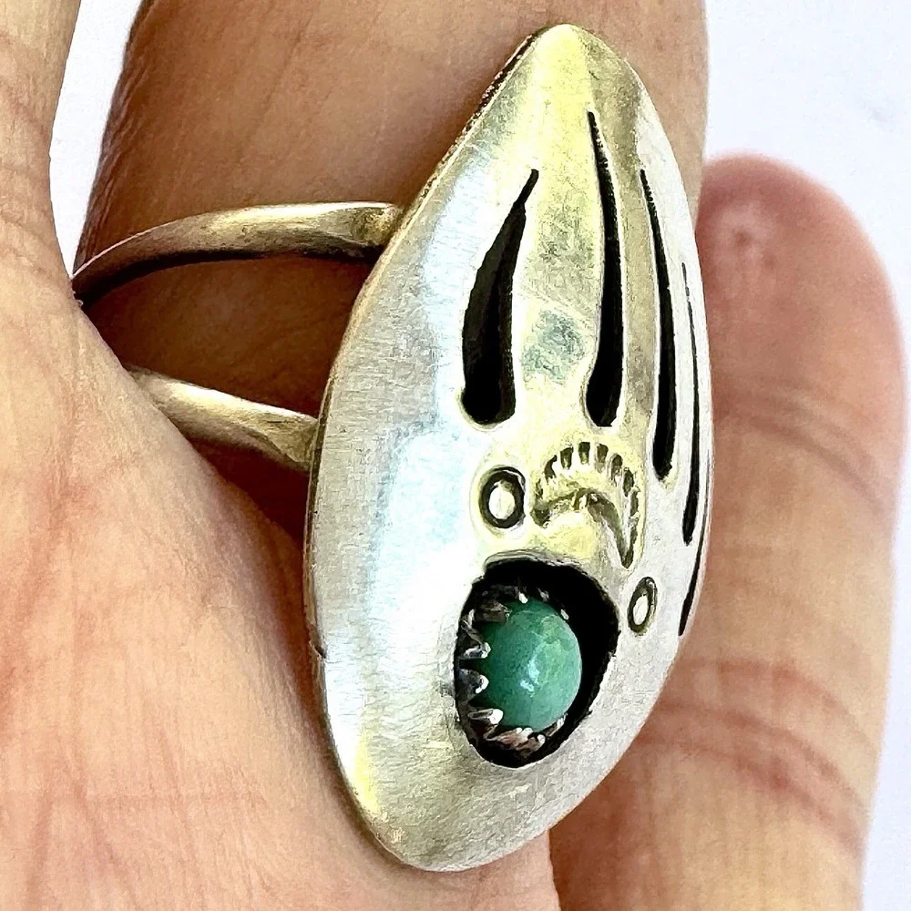 Navajo Bear Paw Turquoise Ring Sz 7‎ Signed Begay Shadowbox Sterling Native Amer